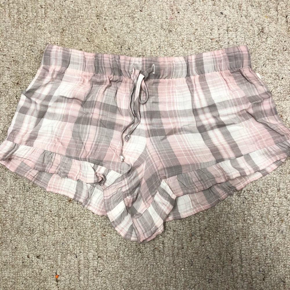 Cloth and stone plaid ruffle intimate shorts